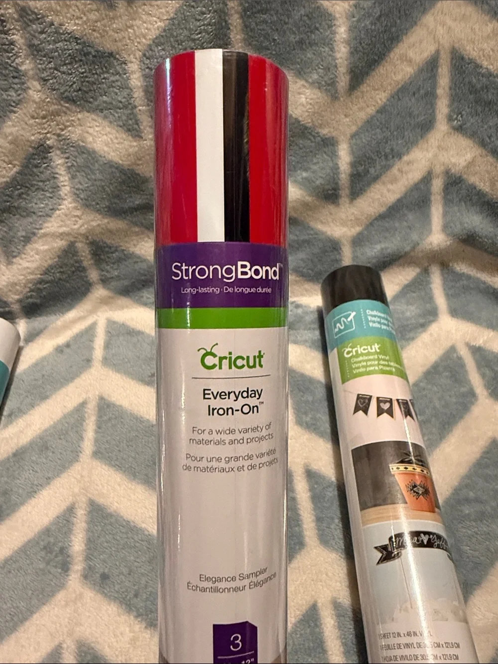 Cricut Assorted Craft Vinyl Rolls in Blue, Red, Black, Silver, White BUNDLE.
